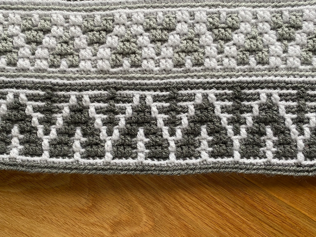 Mosaic Crochet Winter Wonderland Headband Pattern - Crafting on the Fly